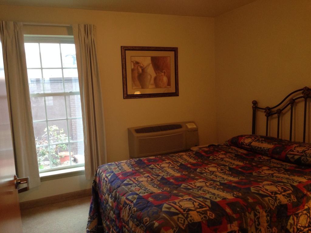 All Suites Inn Budget Host Lewisburg Quarto foto